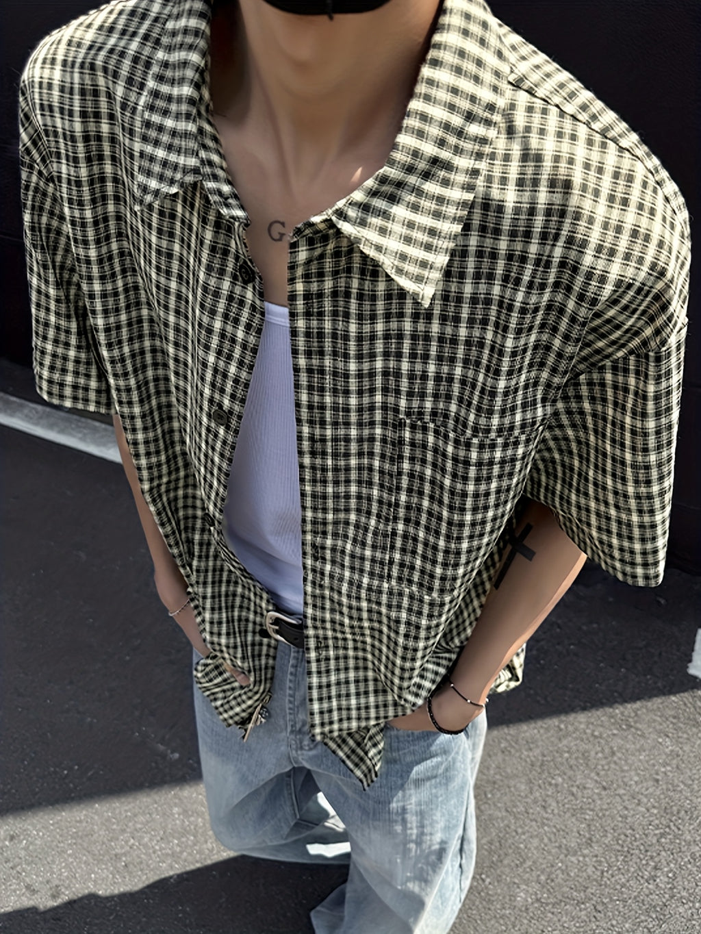 Men's Casual Plaid Short Sleeve Shirt - Loose Fit Summer Shirt with Classic Collar,